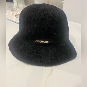 Steve Madden Bucket Hat
